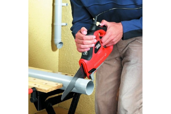 Сабельная пила Black Decker KS 890 EK