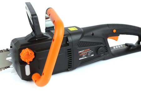 Электрическая цепная пила NEXTTOOL ECS-2600-16 400070