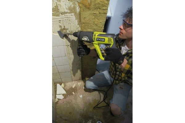 Перфоратор Ryobi ERH710RSC 5133000653