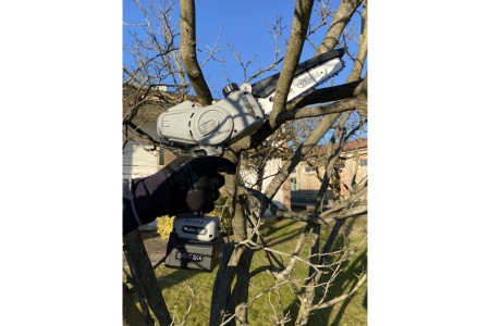 Беспроводная аккумуляторная цепная пила Volpi originale с функцией автоматической подачи масла KVS6000