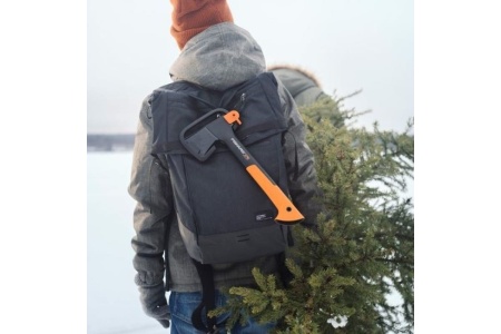 Промонабор Fiskars: топор Х7 + воблер 1023886