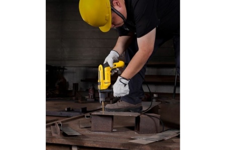 Ударная дрель STANLEY SDH700