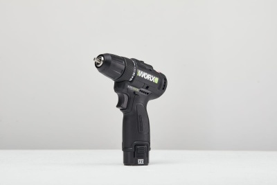 Аккумуляторная дрель-шуруповерт WORX Professional WE210.2 бесщеточный, 12В, 38Нм, 2Ач х2, ЗУ 1.5 Ач WE210.2