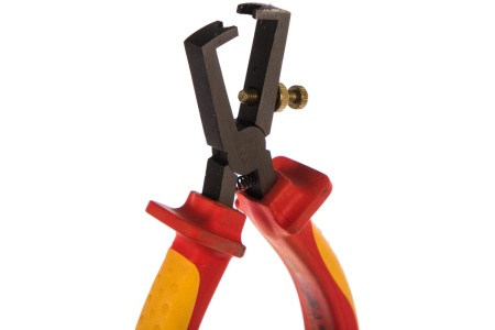 Диэлектрические клещи для снятия изоляции Berger BG 1000V 175 мм BG1210