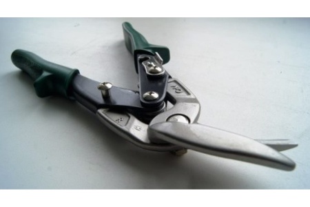 Ножницы по металлу пеликаны, правые MALCO AV7