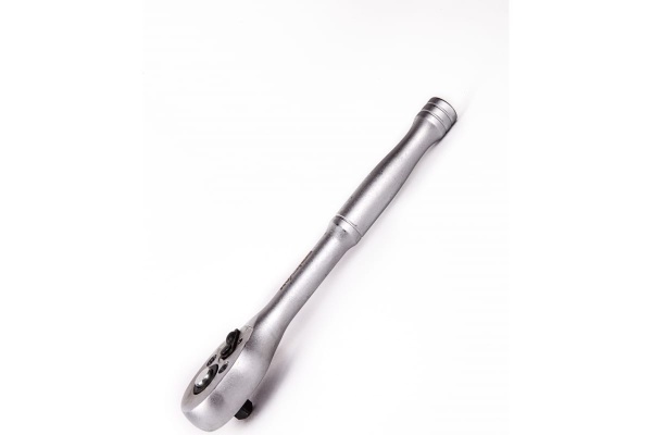 Трещотка 1/4 24-зубца 155 мм с металлической гладкой рукояткой AV Steel AV-508602