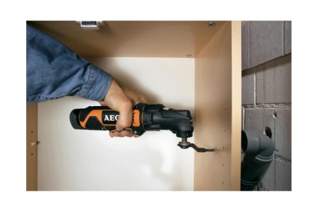 Реноватор AEG OMNI 12C LI-152BKIT2 440770