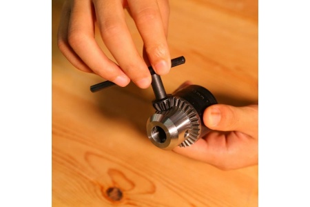 Сетевой перфоратор DEKO DKH1000W 063-4224 Сетевой перфоратор DEKO DKH1000W 063-4224