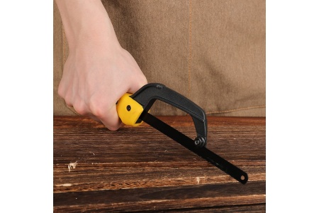 Ножовка-ручка по металлу DELI DL353112 300мм (полотно 250мм, алюминиевый корпус, прорезиненная рукоять) 123656