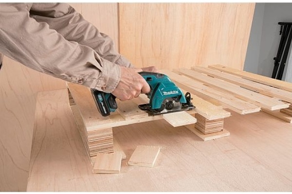 Алмазная пила Makita CXT CC301DZ