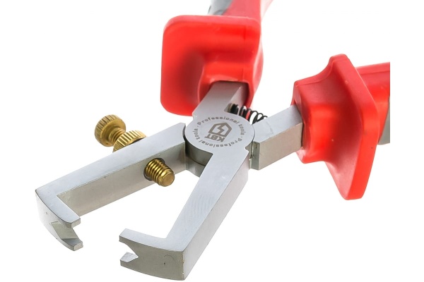 Изолированный стриппер до 1000В КВТ 160 мм 60474