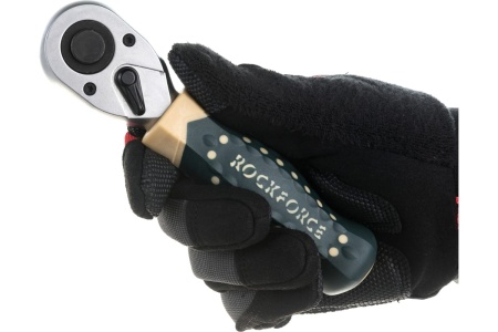 Реверсивная короткая трещотка с резиновой ручкой 1/2 L-170мм 72зуб ROCKFORCE RF-802419 Реверсивная короткая трещотка с резиновой ручкой 1/2 L-170мм 72зуб ROCKFORCE RF-802419