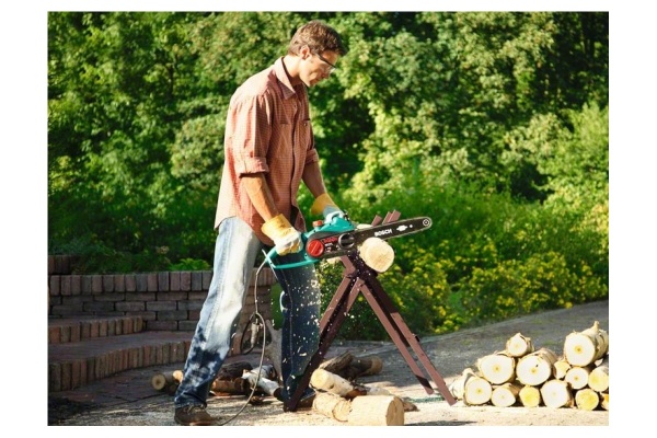 Цепная пила Bosch AKE 45 S 0.600.834.700 Цепная пила Bosch AKE 45 S 0.600.834.700