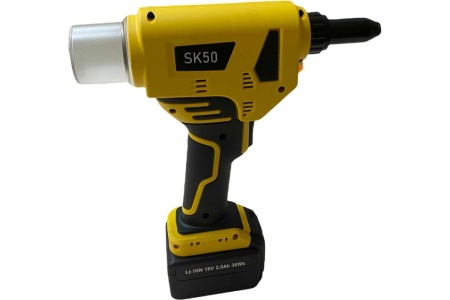 Аккумуляторный заклепочник для вытяжных заклепок Skytools SK50 Аккумуляторный заклепочник для вытяжных заклепок Skytools SK50