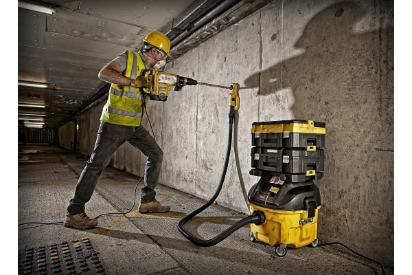 Пылесос DEWALT DWV 901 L