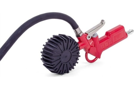 Пневматический пистолет для подкачки колес с манометром 63мм INTERTOOL PT-0503