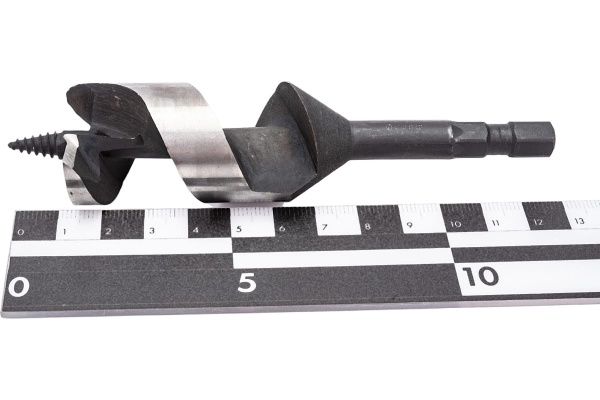 Спиральное сверло STAYER по дереву шестигранный хвостовик 29x130 мм 29480-130-29