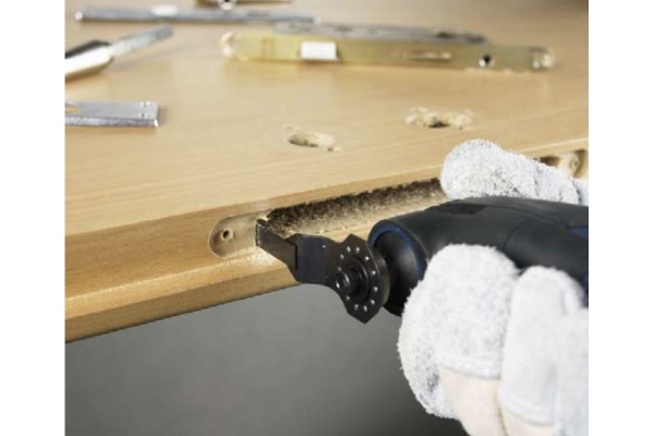 Универсальный резак Bosch GOP 300 SCE 0.601.230.502