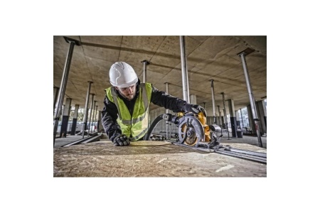 Дисковая пила DEWALT 18В XR DCS391N