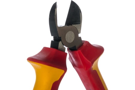 Бокорезы с изолированными рукоятками 6 дюймов Sata 70232