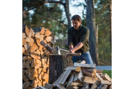 Набор Fiskars: топор Х25, строительный нож CarbonMax 1057915