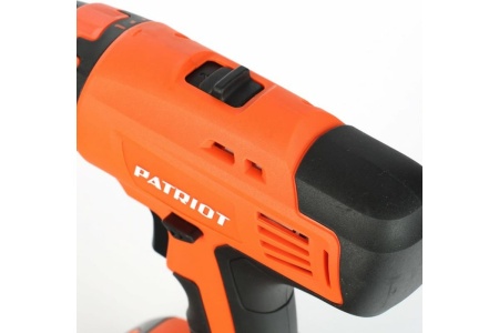 Аккумуляторная дрель-шуруповерт PATRIOT BR 140Li 180301520