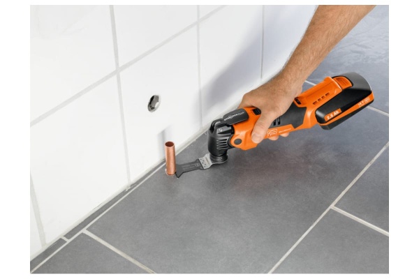 Осциллирующий инструмент на аккумуляторах Fein MultiMaster AFMM 18 QSL 71292261000