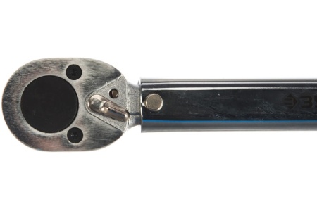 Динамометрический ключ в наборе Зубр ЭКСПЕРТ 64094-H4, 40-210 Нм Динамометрический ключ в наборе Зубр ЭКСПЕРТ 64094-H4, 40-210 Нм