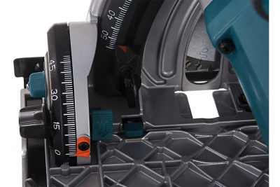 Дисковая пила Black+Decker CS1500