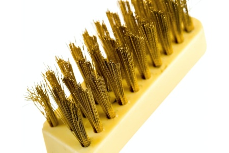 Щетка-мини по металлу ROCKFORCE ручная, в пластиковом корпусе с прорезиненной рукояткой RF-34012839