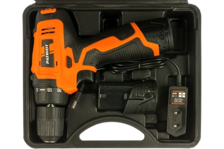 Аккумуляторная дрель-шуруповерт Patriot BR104Li 180201412