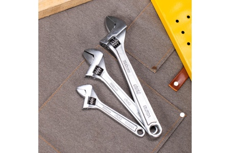 Набор разводных гаечных ключей DELI DL006A-3 150/200/250 мм, 3 шт 104449 Набор разводных гаечных ключей DELI DL006A-3 150/200/250 мм, 3 шт 104449