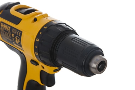 Аккумуляторная дрель - винтоверт DeWALT DC 721 KA Аккумуляторная дрель - винтоверт DeWALT DC 721 KA