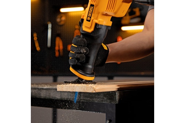 Аккумуляторная сабельная пила Denzel crc-115, 18 В li-ion 28465