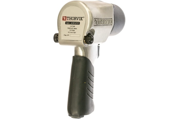 Ударный пневматический гайковерт THORVIK AIW12717 52482