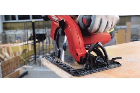 Аккумуляторная циркулярная пила Bosch GKS 18V-68 GC 06016B5101