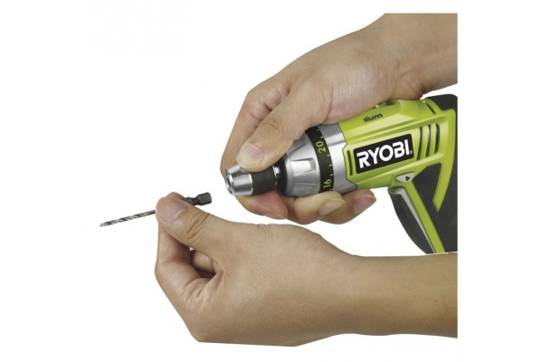 Аккумуляторная отвертка Ryobi CSD42L 3000221