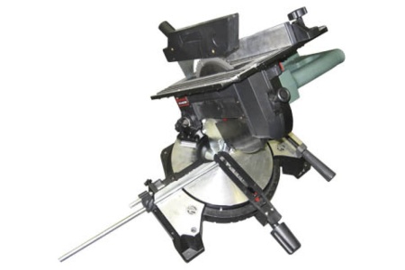 Торцовочная пила  Калибр ПТЭ-1600/255К