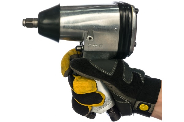 Ударный пневмогайковерт Foxweld AERO 5749