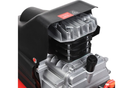 Поршневой масляный компрессор ПОБЕДА KM 24-230, 230 л/мин, 8 бар, 1500 Вт, 24 л, быстросъемный 1/4 525301765