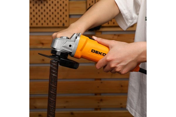 Углошлифовальная машина DEKO DKAG1250 063-4174 Углошлифовальная машина DEKO DKAG1250 063-4174