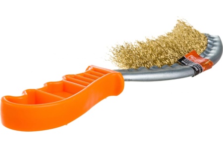 Металлическая изогнутая зачистная щетка с пластиковой ручкой АвтоDело 44012