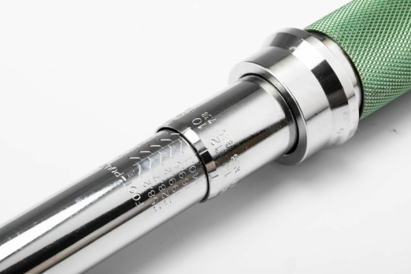 Динамометрический ключ Sata 1/2'' 68-340 Нм 96313