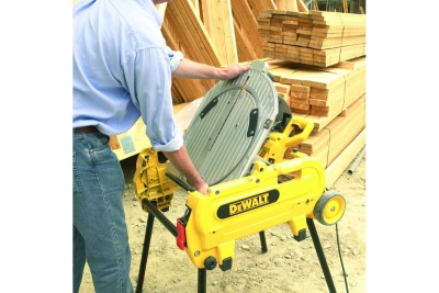 Комбинированная торцовочная пила DEWALT D27107
