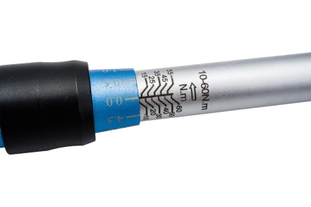 Динамометрический ключ HOEGERT TECHNIK 3/8", 10-60 Нм New HT1W711