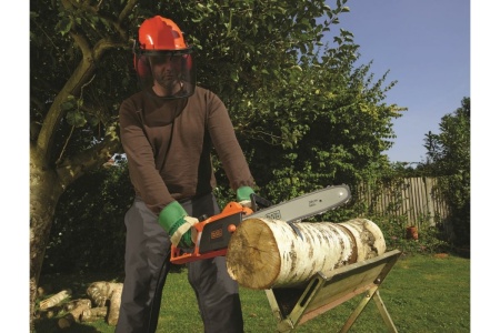 Электрическая цепная пила Black+Decker CS1835