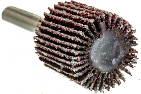 Круг лепестковый (20x20x6 мм; Р80) для дрели MATRIX 74102