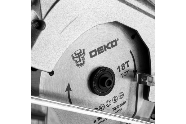 Аккумуляторная дисковая пила Makita XGT BL 40В без аккумулятора и ЗУ HS004GZ01