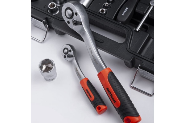 Набор инструмента  AV STEEL 97 предметов 1/4",1/2" профессиональный AV-011097