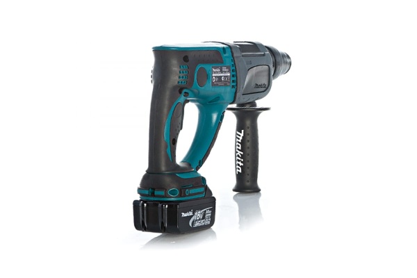 Аккумуляторный перфоратор Makita LXT BHR 202 RFE